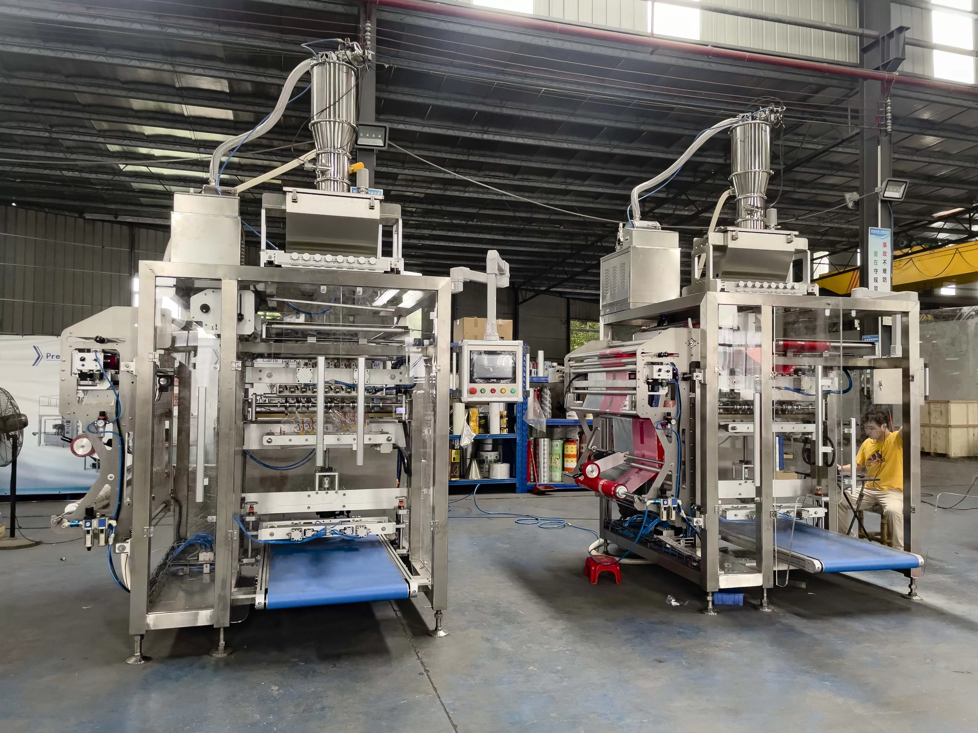 4 side seal sachet packing machine